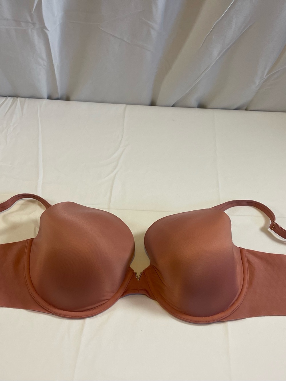 Victoria's Secret Smooth Molded Bra in Rust Brown